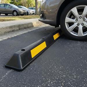 Borne de stationnement PPC 180x13x9 cm pour alignement de roues de véhicule - Product Image 4