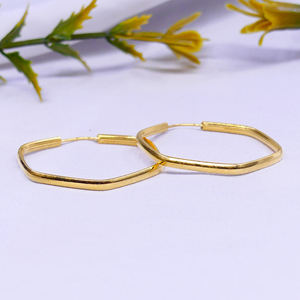 Boucles d'oreilles pendantes en argent sterling 925 de style vintage avec breloque géométrique classique élégant plaqué or pour les mariages - Product Image 4