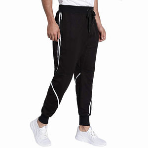 Pantalon pantalon pour homme de qualité supérieure de couleur noire pantalon de sport durable et confortable de longue durée fabriqué au Pakistan - Product Image 3