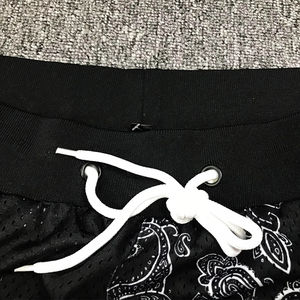 Pantalones Cortos Deportivos Unisex con Estampado de Mariposa por Sublimación, Estilo Urbano, con Bolsillos Laterales Profundos, Venta al por Mayor, Personalizables - Product Image 6