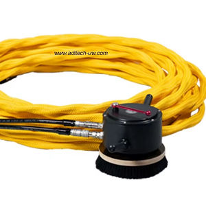 Industrias subacuáticas MC131 Equipo de limpieza de cascos de embarcaciones marítimas - Product Image 1