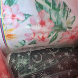 เจนนี่สต็อกเยอะชุดเดรสสตรีผ้าโพลีเอสเตอร์พิมพ์ลายสแปนเด็กซ์ของเกาหลีลายดอกไม้แวววาวมากมาย - Product Image 5