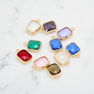 Colgante de piedras preciosas de amatista púrpura rectangular chapado en oro de 14K-dijes hechos a mano de 10x12 MM-dijes de plata 925 al por mayor - Product Image 2