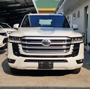 Toyota Land Cruiser 300 VXR 3.3D 2022/2023 Usado en Buen Estado - Product Image 1