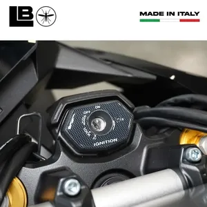 Adesivo di protezione della zona di accensione 3D per moto Suzuki V-Strom 800DE - Product Image 3