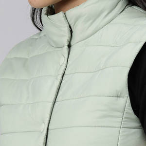 Chaleco acolchado ecológico de alta calidad para mujer, tejido transpirable de poliéster Spandex, tela de lona, patrón sólido, nuevo diseño de invierno - Product Image 5