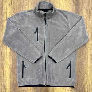 Veste poncho en polaire épaisse pour homme avec fermeture éclair intégrale et col rabattu pour les activités de plein air, longue pour le camping et la randonnée - Product Image 1