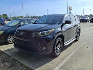 รถยนต์มือสอง ไฮแลนเดอร์ SE SUV ปี 2017 พร้อมส่งฟรี พวงมาลัยซ้ายและขวา เกียร์อัตโนมัติ ขาย - Product Image 2