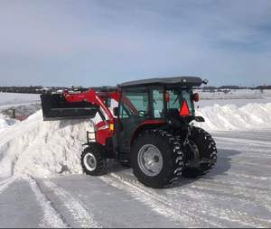 Encuentra un icono similar al tractor de ruedas Massey Ferguson MF 385 de 25HP. - Product Image 2