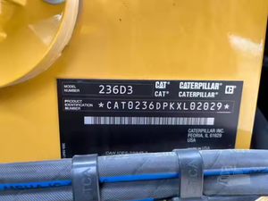 รถตักล้อยาง CAT รุ่น 236D3 ปี 2022 มือสอง ขายในราคาขายปลีก - Product Image 6