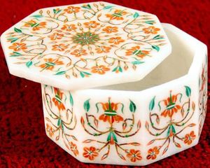 Boîte à bijoux en marbre artisanale avec incrustation en laiton, taille personnalisable, élégant organisateur de décoration intérieure - Product Image 2