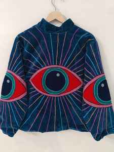 Chaqueta de Terciopelo Suzani con Ojo Turco Hecha a Mano, Reversible, Ecológica, de Manga Corta, para Invierno, con Protección Espiritual - Product Image 5