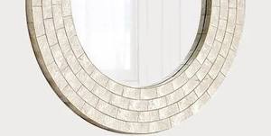 Espejo de pared con Incrustaciones de nácar de lujo hecho a mano, acento de pared de diseñador para interiores contemporáneos - Product Image 4