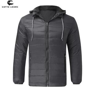 OEM personalizado de moda con capucha cálida chaqueta puffer moda recortada ligera para hombre Premium 2025 nueva demanda de ropa de invierno - Product Image 2