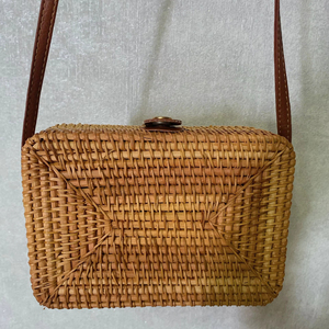 Nuevo diseño de bolso de cubo de ratán marrón tejido a mano para mujer, bolso bohemio, bolso de mano tejido, bolso de playa, regalos, fiesta informal - Product Image 1