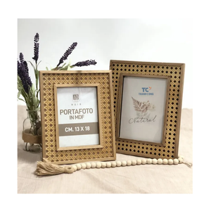 Vente en gros cadre photo en bois de rotin cadre photo en deux couleurs pour décoration de la maison cadre pour décoration de table et décoration murale - Product Image 6