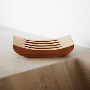 Porte-savon en bois de teck de style religieux technique polie pour la décoration de salle de bain moderne durable - Product Image 4