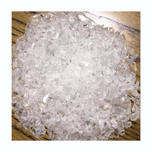 Flocons de plastique premium issus de bouteilles PET, fournis en vrac pour les acheteurs en gros - Product Image 1