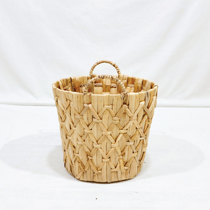 Panier décoratif en jacinthe d'eau naturelle rustique et écologique Artex Dong Thap pour plante et rangement à domicile - Product Image 4