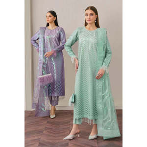 Conjuntos de Traje Formal para Mujer Baroque Exclusive UF-517 y TC-1416 con Diseño de Red Bordada - Product Image 5