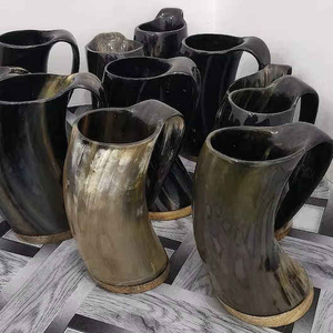 Jarra de Cuerno Vikingo Personalizada de Alta Calidad, Grabada a Mano con Estilo Animal, Jarra de Cuerno Natural Pulida de la India - Product Image 4