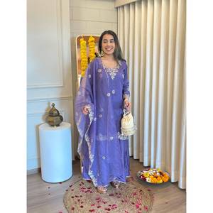 Dola seda indio étnico bordado mujeres Kurta Sharara Dupatta mangas tres cuartos niñas paquistaníes Salwar Kameez venta al por mayor - Product Image 1