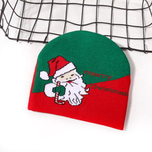Gorro Navideño de Terciopelo Grueso con Diseño de Logotipo Personalizado Bordado, Gorro de Santa Claus para Celebrar - Product Image 5