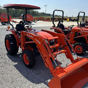 Tracteur à roues d'occasion BX25D 8 CV avec moteur, engrenages, roulements, pompe, tondeuse, pelle rétrocaveuse - Product Image 6