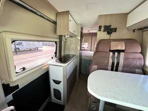 Autocaravanas de Lujo RV'S1 Campers 2019 Challenger Van 114 RV Blanca para 4-6 Personas Euro 5 - Product Image 2