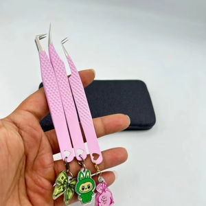 Ensemble de pinces à épiler pour extensions de cils de haute précision, en acier inoxydable, à pointe en fibre rose bébé, anti-magnétiques, avec poignée confortable, personnalisées - Product Image 3