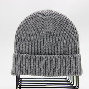 Gorro de punto con logotipo personalizado de venta Premium para hombre, lana 100% bordada a mano, nuevo diseño, ropa de calle, ropa cálida de invierno impresa - Product Image 2