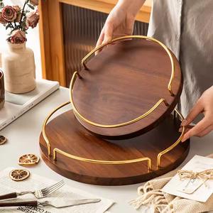 Plateau de service arrondi en bois de haute qualité avec accents métalliques dorés Design moderne pour les rafraîchissements du Ramadan ou les décors de l'Aïd - Product Image 5