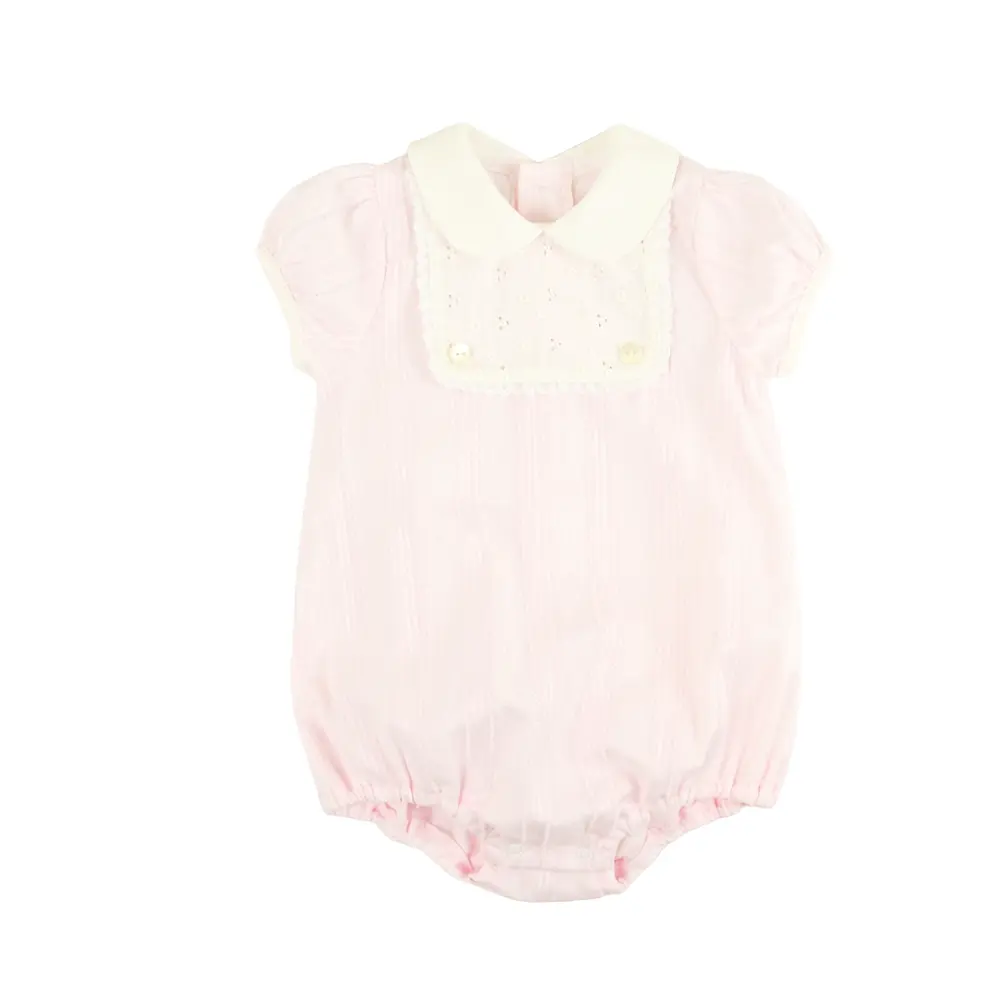 Customized baby newborn fashion clothes pursue elegance with much attention paid to detail