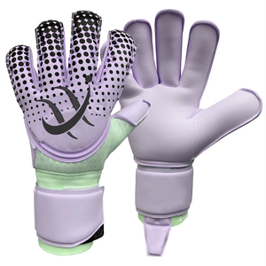 High Quality Custom Made Goalkeeper Gloves for <b>Football</b> and Soccer Training Gloves - Product Image 3