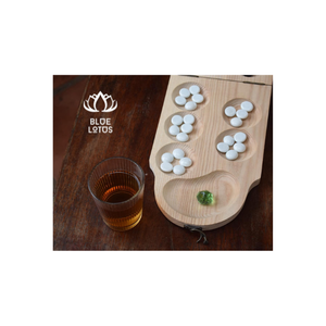 Mandarin Square Capturing-Juego folclórico de distribución y captura estratégica de semillas, promoviendo el pensamiento crítico y la paciencia - Product Image 1