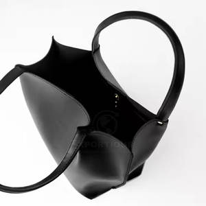 Sac fourre-tout en cuir, service OEM, prix de gros, best-seller, nouveau design 2025, couleur unie, polyester imperméable de haute qualité - Product Image 3