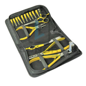 Alicates de prensa de cinta profesional con otras herramientas de extensión de cabello, Kit de accesorios con caja de cuero negro y herramientas amarillas plateadas - Product Image 1