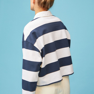 Sudadera de cuello redondo para mujer, con logo personalizado, manga larga, estilo oversize. - Product Image 5