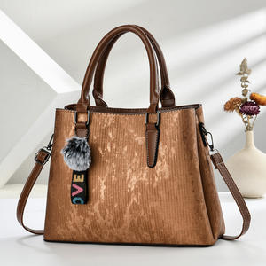 2025新款女式手提包时尚大容量潮流质感单肩/斜挎/手提包 - Product Image 5