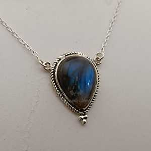 Collier en labradorite, pendentif fait main en argent sterling 925, bijoux bohèmes en labradorite naturelle en forme de goutte - Product Image 5