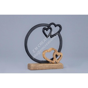 แหวนโลหะสีดำและไม้ตกแต่งบ้านคริสมาสต์โชว์พีซโรงงานขายส่งปรับขนาดได้เป็นมิตรต่อสิ่งแวดล้อม - Product Image 1