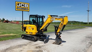 Mini-excavatrice sur chenilles JCB à faible coût d'entretien avec un système moteur puissant, livraison rapide |   Mini-excavatrice JCB d'occasion à vendre - Product Image 2