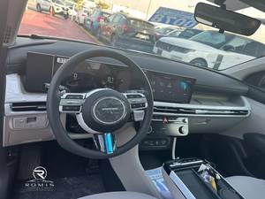 Hyundai Tucson GL 1.6T SUV Usata 2025, Guida a Sinistra, 5 Posti, Fari a LED, Climatizzatore Automatico, Schermo Touch |   Pronto per l'esportazione - Product Image 2
