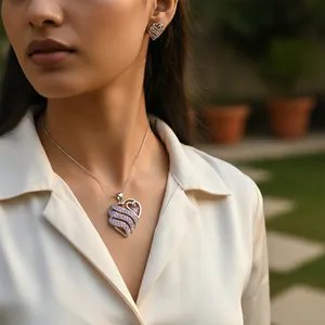 Colgante de Corazón de Cristal Rosa Brillante para Regalos de Joyería para Mujer - Product Image 2
