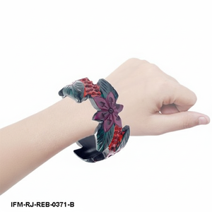 Brazalete de Resina Floral Tallado a Mano, Estilo Vintage, Brazalete Tropical de Hibisco, Joyería Botánica Gruesa de Color Morado y Verde - Product Image 6