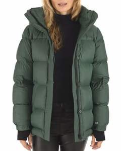 Veste matelassée pour femme verte à capuche Manteau d'hiver matelassé Chaud Rembourrage en polyester Mode décontractée en plein air Fabricant OEM personnalisé - Product Image 1