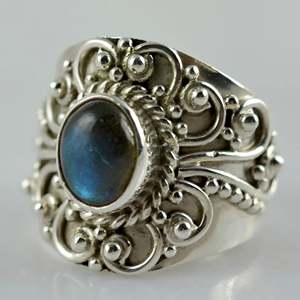 Boho Chic <b>Labradorite</b> Oval Cut 925 Sterling Silver Handmade <b>Ring</b> Perfect November Birthstone Jewelry Gift for Her Birthday - Product Image 3