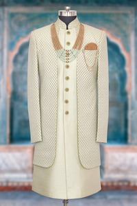 Diseños de sherrwani para hombre, traje de boda de sherrwani e Indowestern en línea en la India Indo occidental, 2022 - Product Image 2