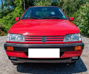PEUGEOT 405 MI16 d'occasion 1991, conduite à gauche/droite - Product Image 1