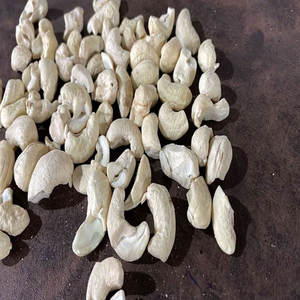 Noix de cajou W320 de qualité supérieure Noix de cajou entières blanches sans coque Emballage OEM/ODM de noix de cajou de haute qualité, joint sous vide frais - Product Image 6